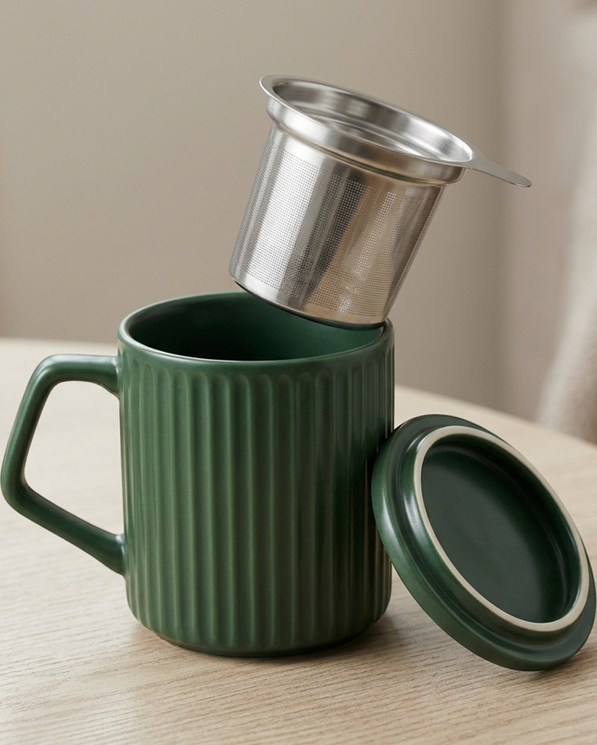 Pjwnx Grovelid Ribbed Ceramic Tea Mug with Infuser and Lid 16 oz Forest Green - Lifestyle view